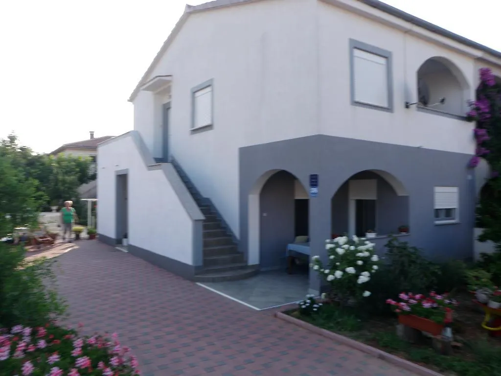 Apartment Marsa Medolino